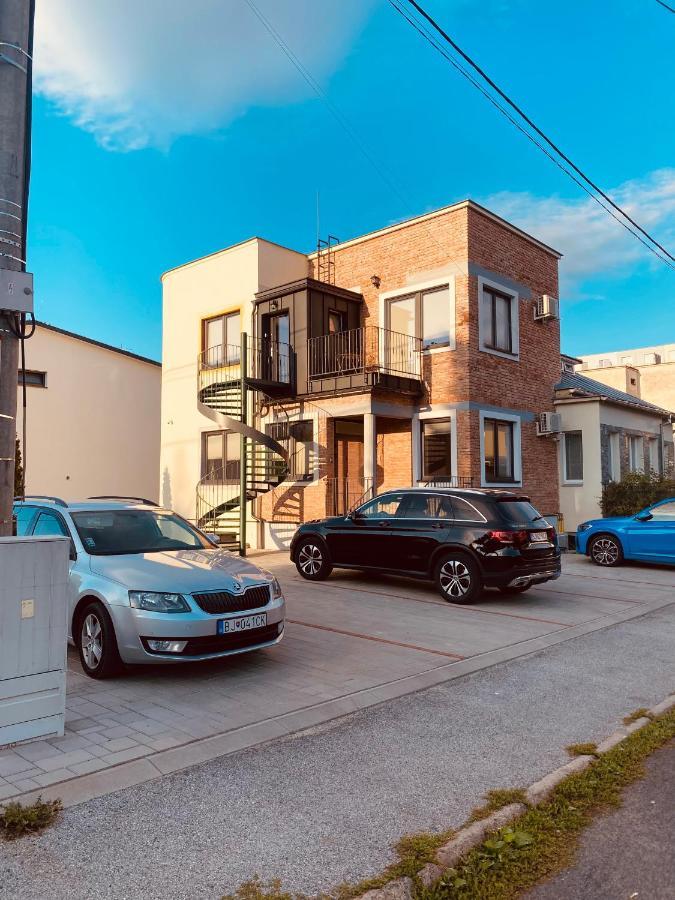 Empero Apartments Bardejov 1 Екстер'єр фото